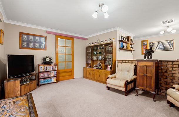 19 Conway Loop, Waikiki