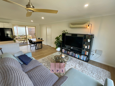 38A Decora Crescent, Warabrook