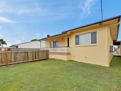 1 / 390 Bridge Road, West Mackay