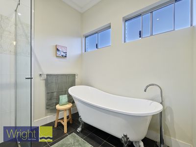 46 Geraldine Street, Bassendean