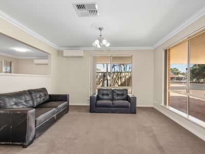 25 Cotter Street North , Hannans