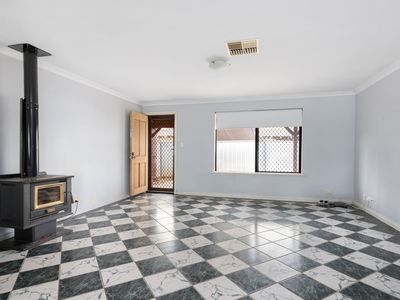 16B Charles Street, Kalgoorlie