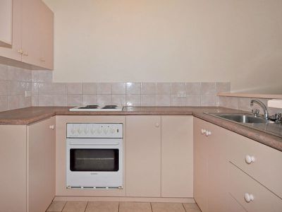 10 / 11 Piesse Street, Boulder