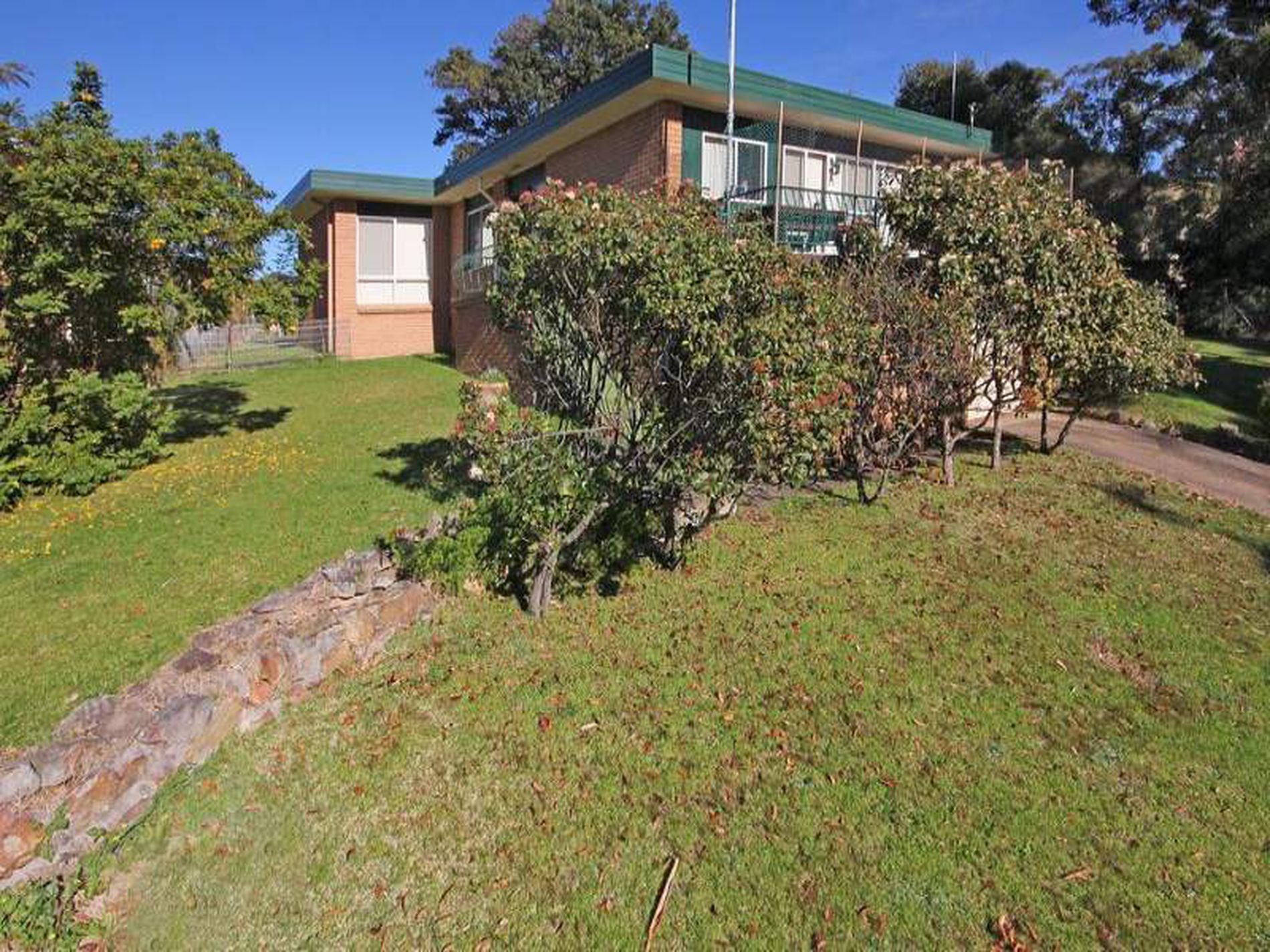 35 Pengana Crescent, Mollymook