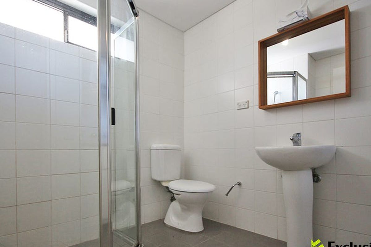 310E / 138-140 Carillon Avenue, Newtown