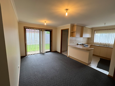 1 / 1 Canterbury Place, Werribee