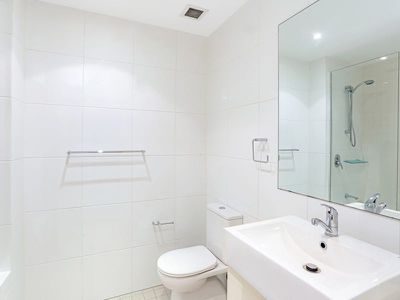 323 / 23 Savona Drive, Wentworth Point