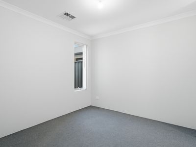 4 Woodloes Street, Piara Waters