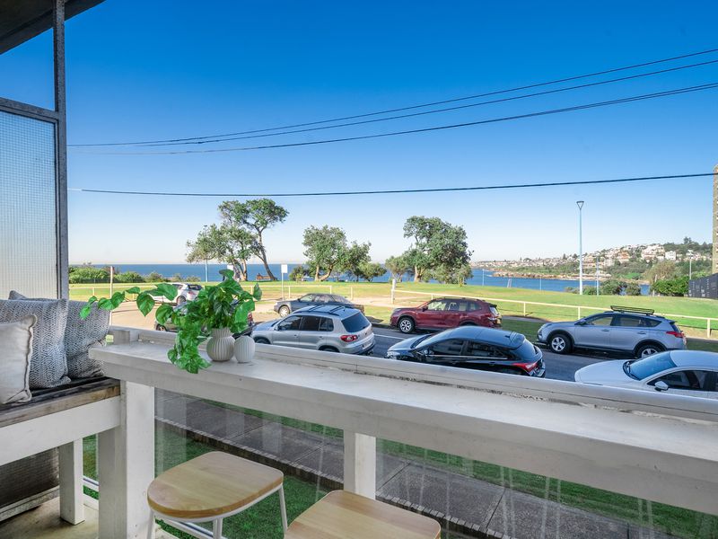 2 / 10 Major Street, Coogee