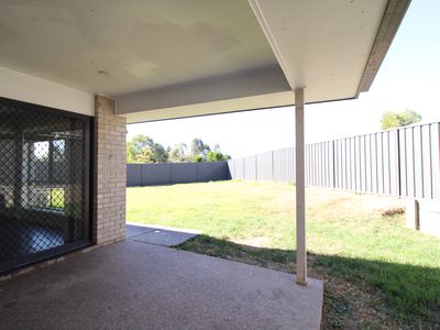 1 / 12 Oakleigh Street, Brassall