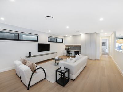 31 Roland Garros Crescent, North Kellyville
