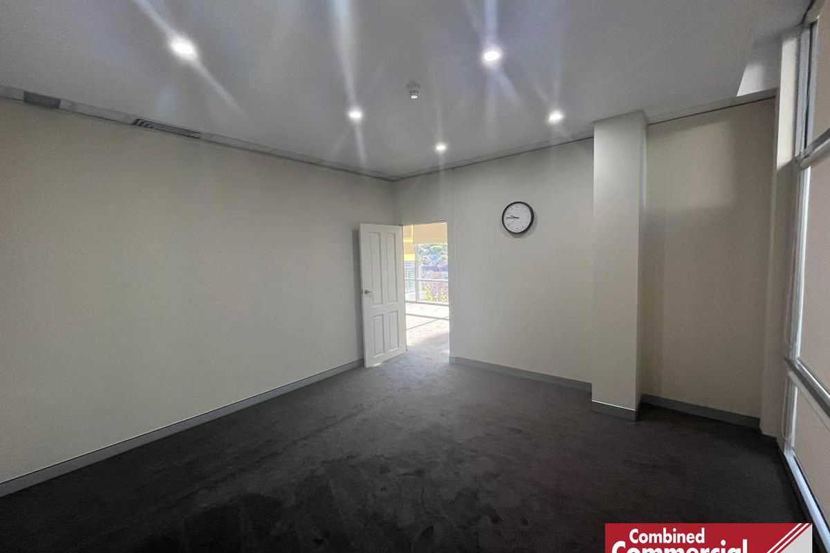 223 / 4 Hyde Parade, Campbelltown
