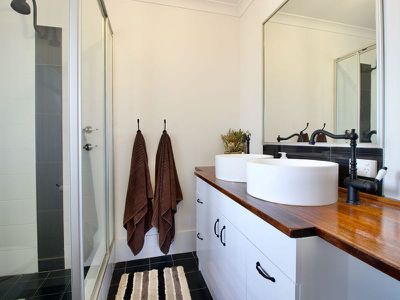 1 Homestead Place , Byford