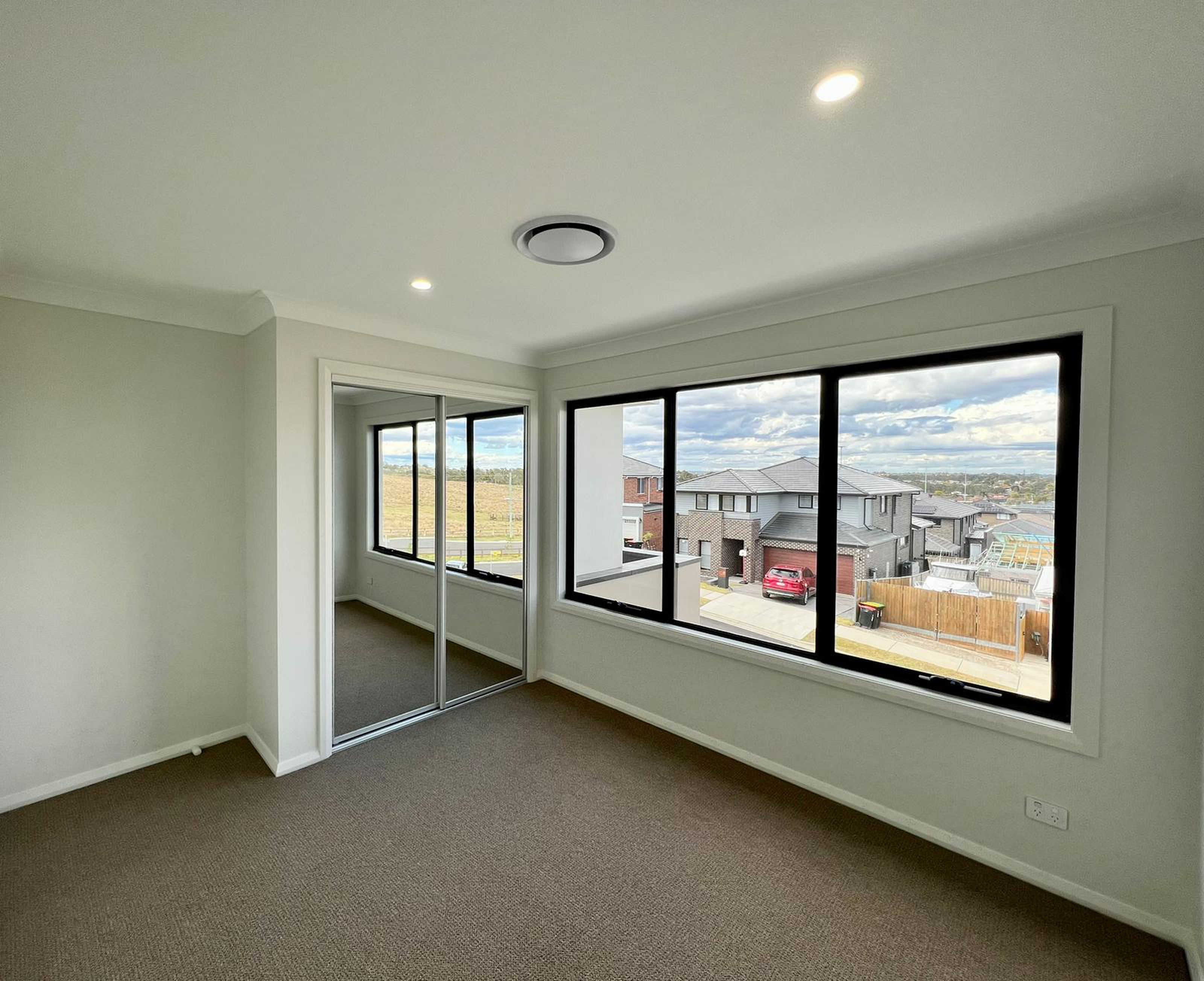 34 Weema Street, CADDENS