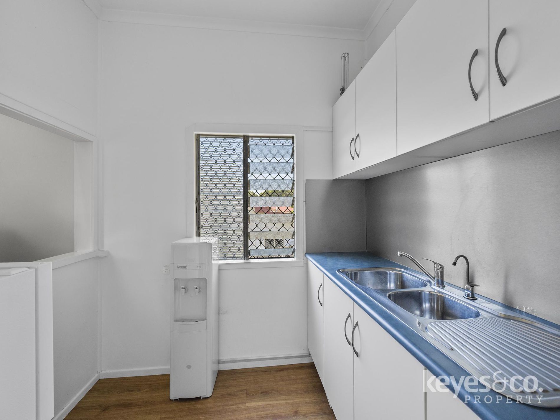 200 Ross River Road, Aitkenvale