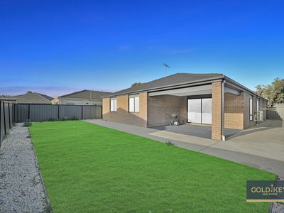 27 Sherlock Avenue, Tarneit