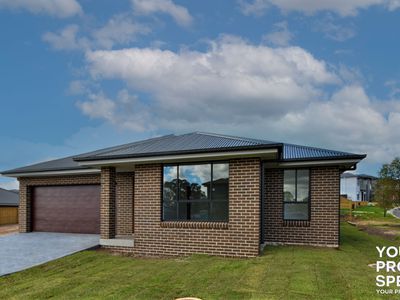 81 Arkley Crescent, Claymore