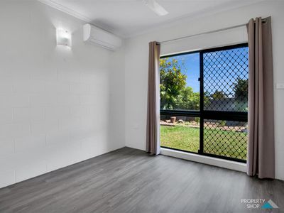 31 Cracknell Rd, White Rock