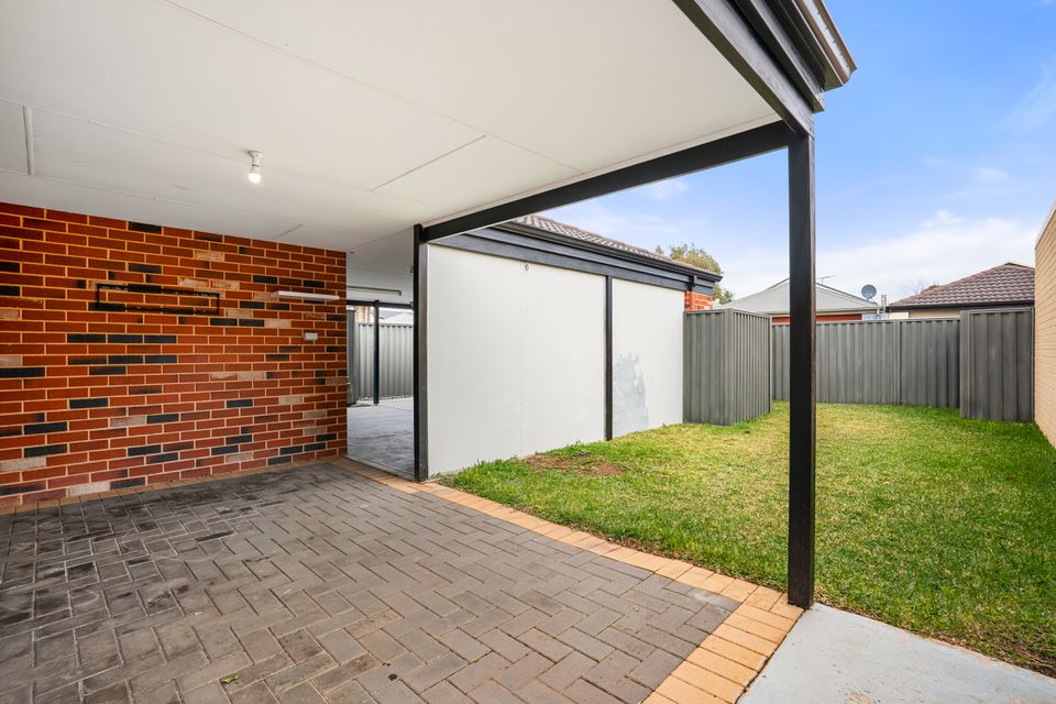 5 ANGERTON MEWS, Baldivis