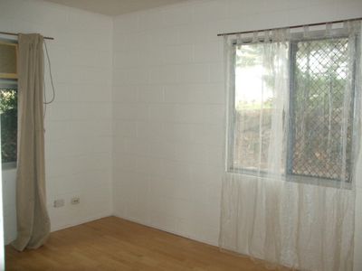 1 / 10 Howard Street, Cooktown