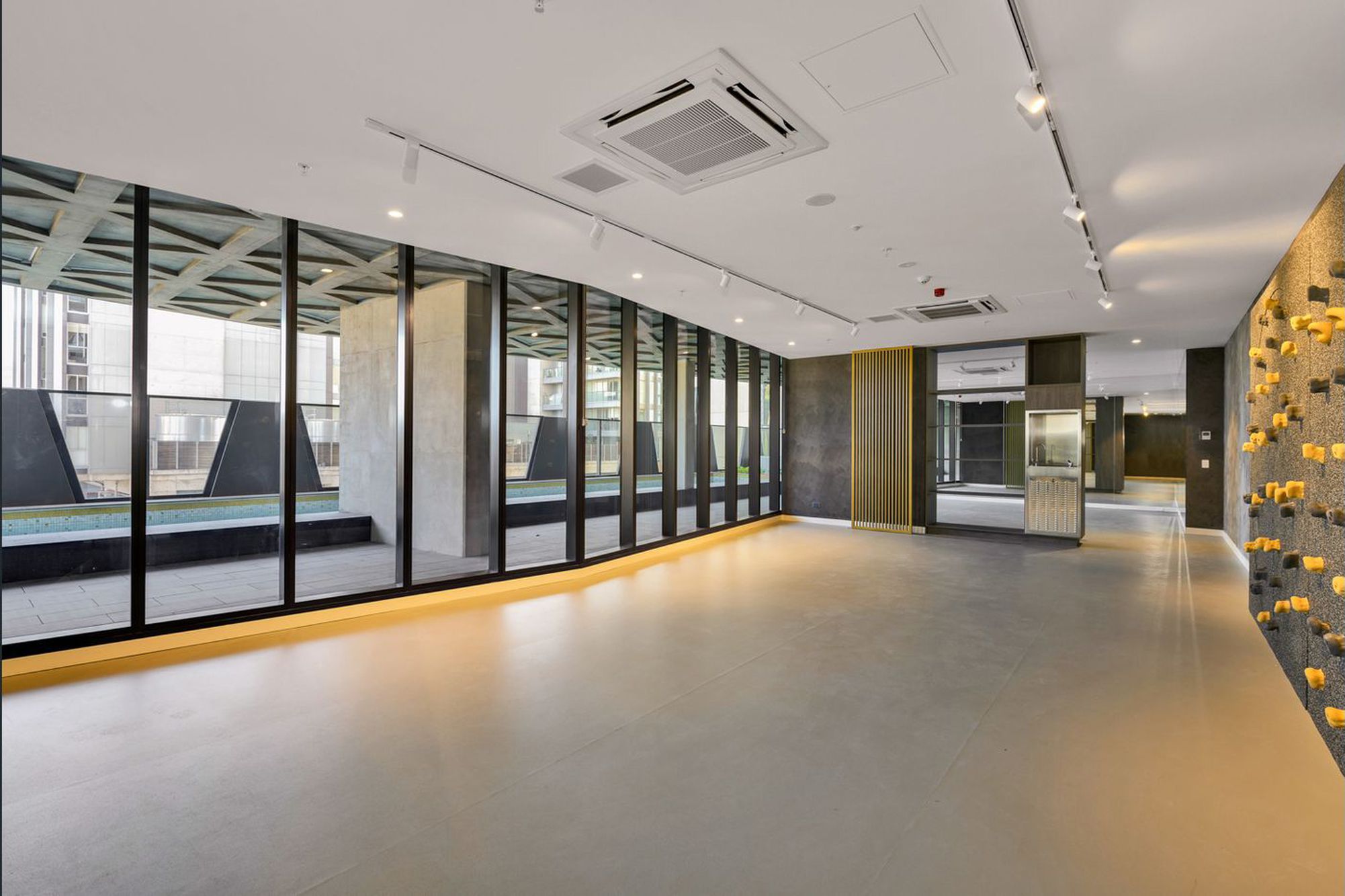 805 / 15 Austin Street, Adelaide
