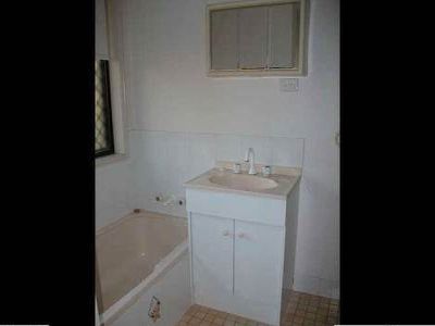 2 Palm Ave, Raceview