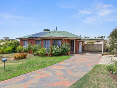 15 Lockwood Mews, Kangaroo Flat