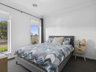 24 Bolton Street, Armstrong Creek