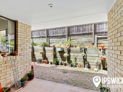2 / 2 Osprey Court, Lowood