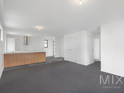 1 / 12 Tarbook Court, Sorell