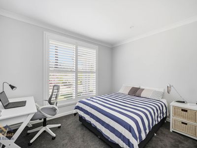 84 Coastal View Drive, Tallwoods Village