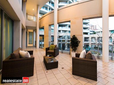 1 / 42 Terrace Road, East Perth