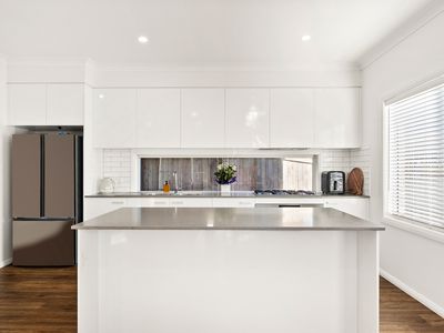 4 Nimmitabel Street, Tullimbar