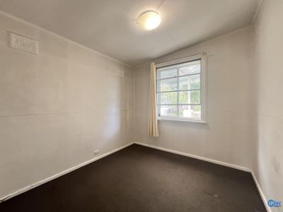 5 McBurney Avenue, Mascot