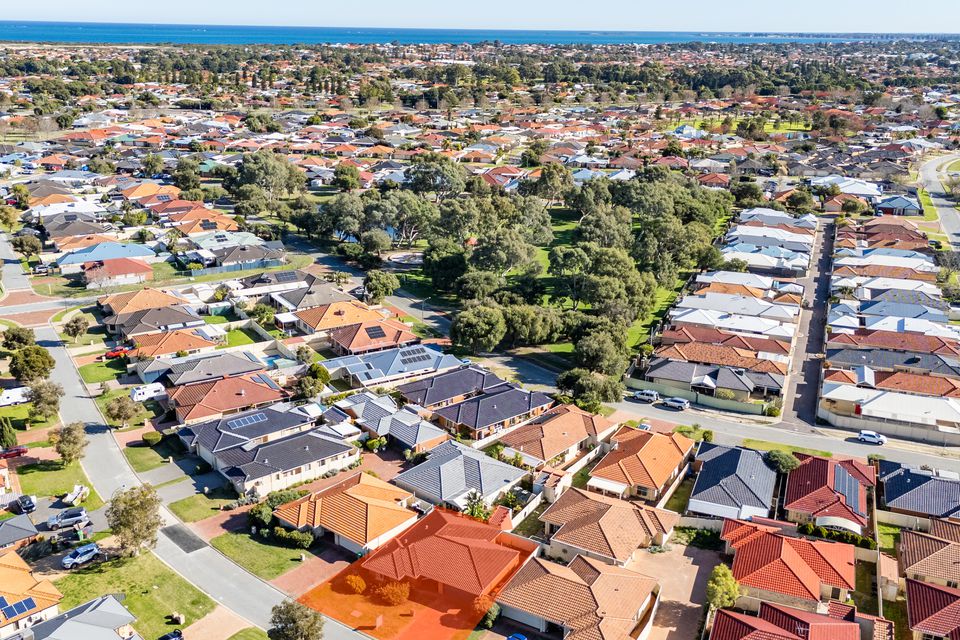 73 MONTORO DRIVE, Port Kennedy