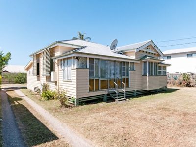 38 Gledson Street, North Booval