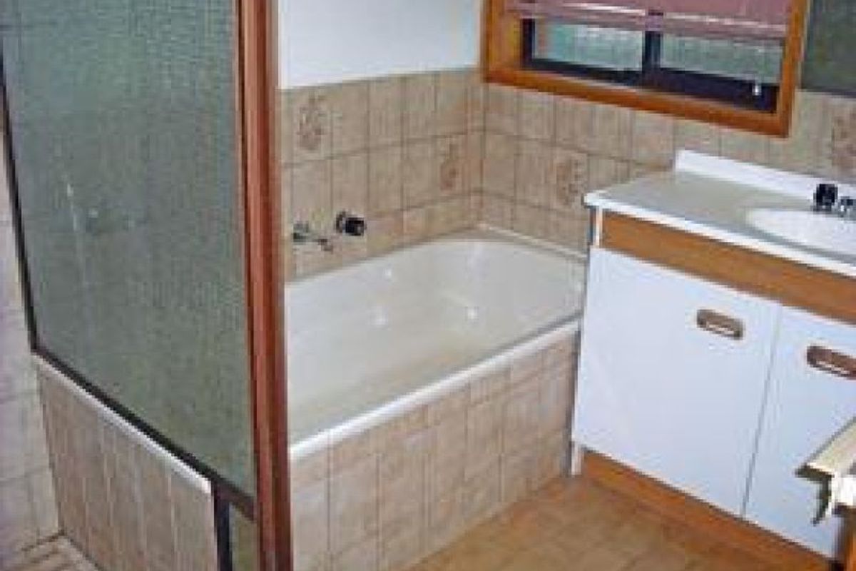 2 / 10 Park Street, Kyabram