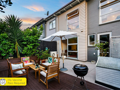 8 Oioi Road, Hobsonville