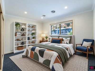2 Camphorwood Close, Jerrabomberra