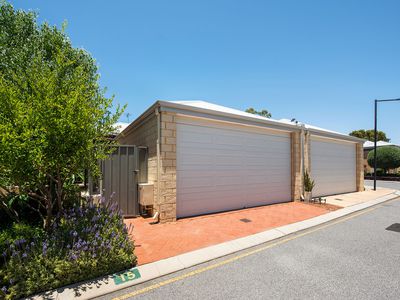 15 / 12 Loder Way, South Guildford