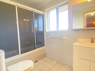 9 / 15 Pye Street, Westmead