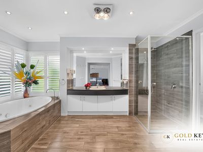 33 Lynbridge Crescent, Tarneit