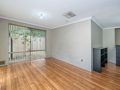 8 / 62 Manning Road, Wilson
