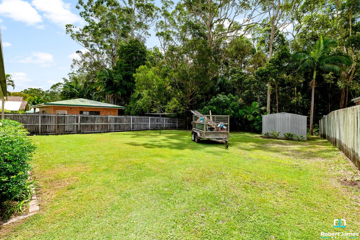 27 Tinaroo Place, Tewantin