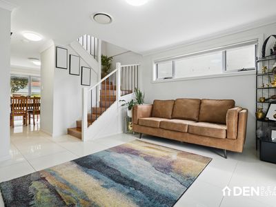 2 / 12 First Street, Kingswood