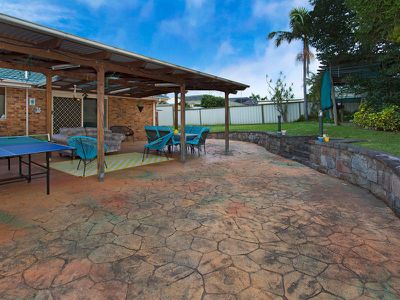 11 Throsby Avenue, Horsley