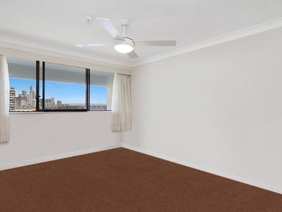 36 / 20 Commodore Drive, Surfers Paradise