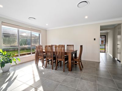 9 Iluka Crescent, Narrawallee