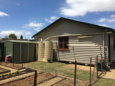 18 Henry Street, Kingaroy