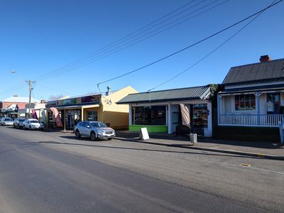 82 High Street, Campbell Town